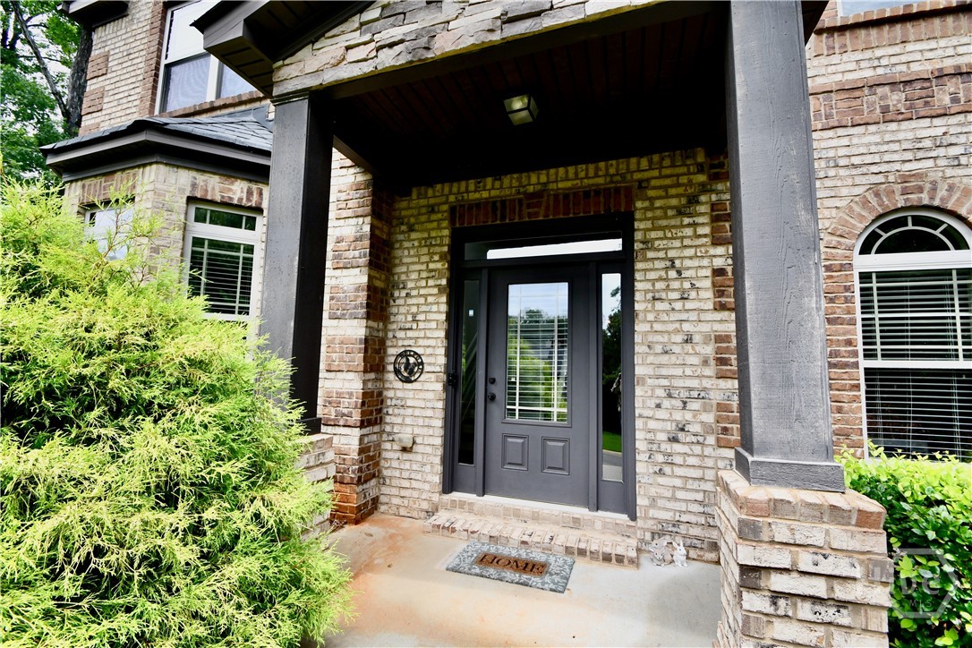 1140 Riverhill Drive Property Photo 3