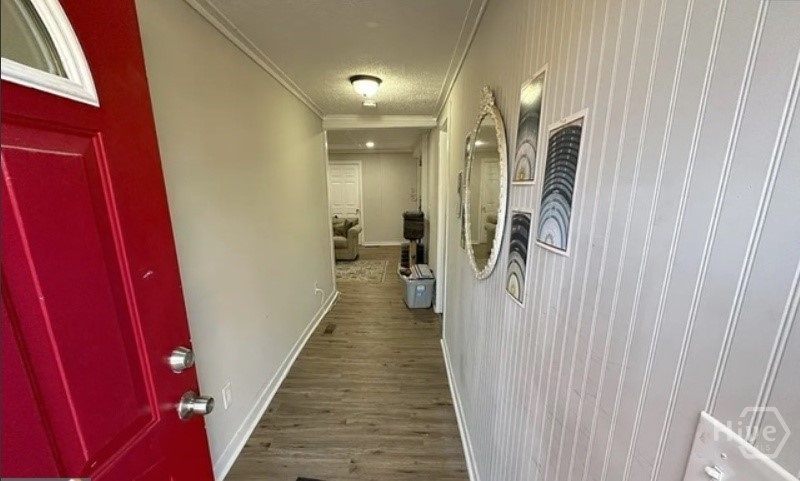 1734 E Broad Street Property Photo 2