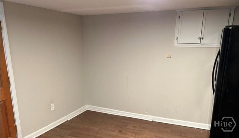 1734 E Broad Street Property Photo 11