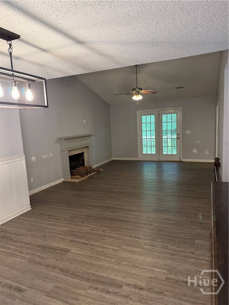2023 Emerald Pointe Drive Property Photo 3