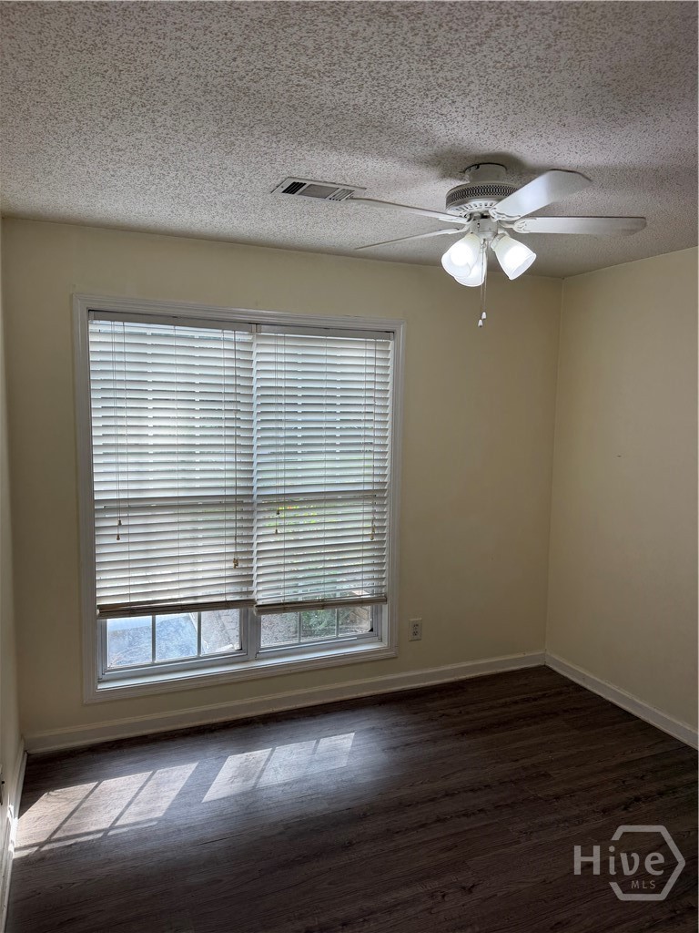 2023 Emerald Pointe Drive Property Photo 12