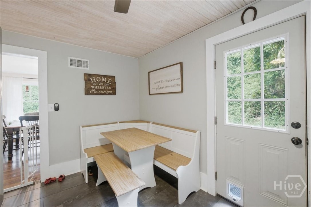 208 Briarcliff Road Property Photo 10