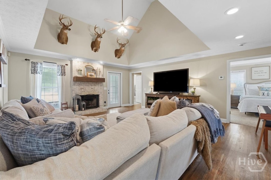 2011 Windfield Drive Property Photo 13