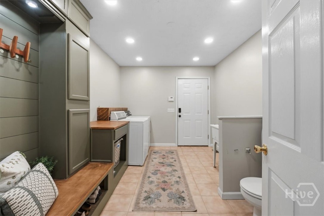 2011 Windfield Drive Property Photo 19