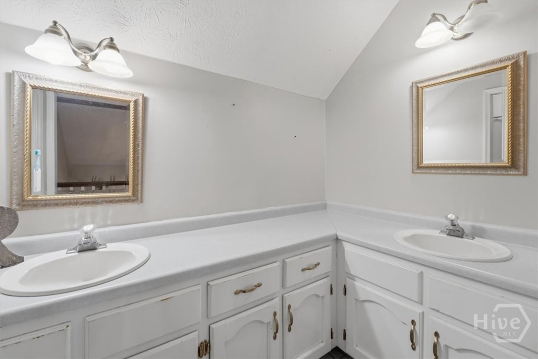 2011 Windfield Drive Property Photo 44