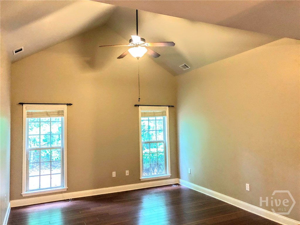 1121 Livingston Trail Property Photo 12