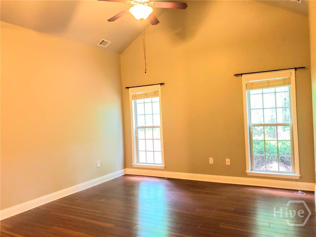 1121 Livingston Trail Property Photo 13
