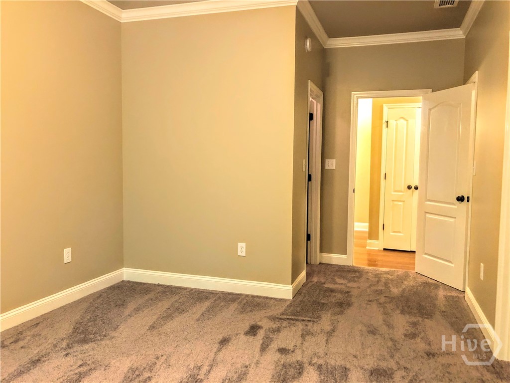 1121 Livingston Trail Property Photo 27