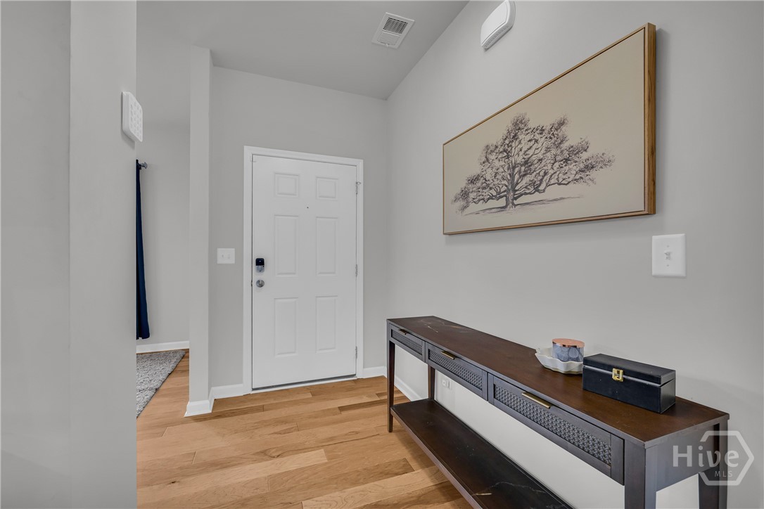 3381 Emmet Road Property Photo 5