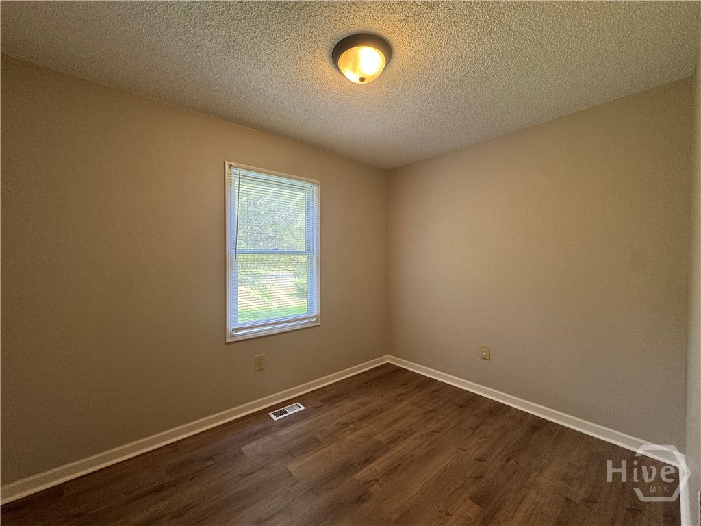 650 Morton Road Property Photo 8