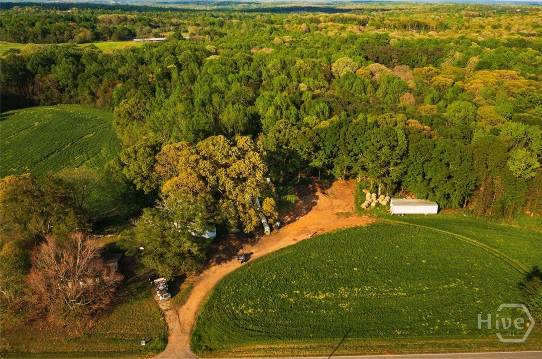 750 Poca Road Property Photo 3