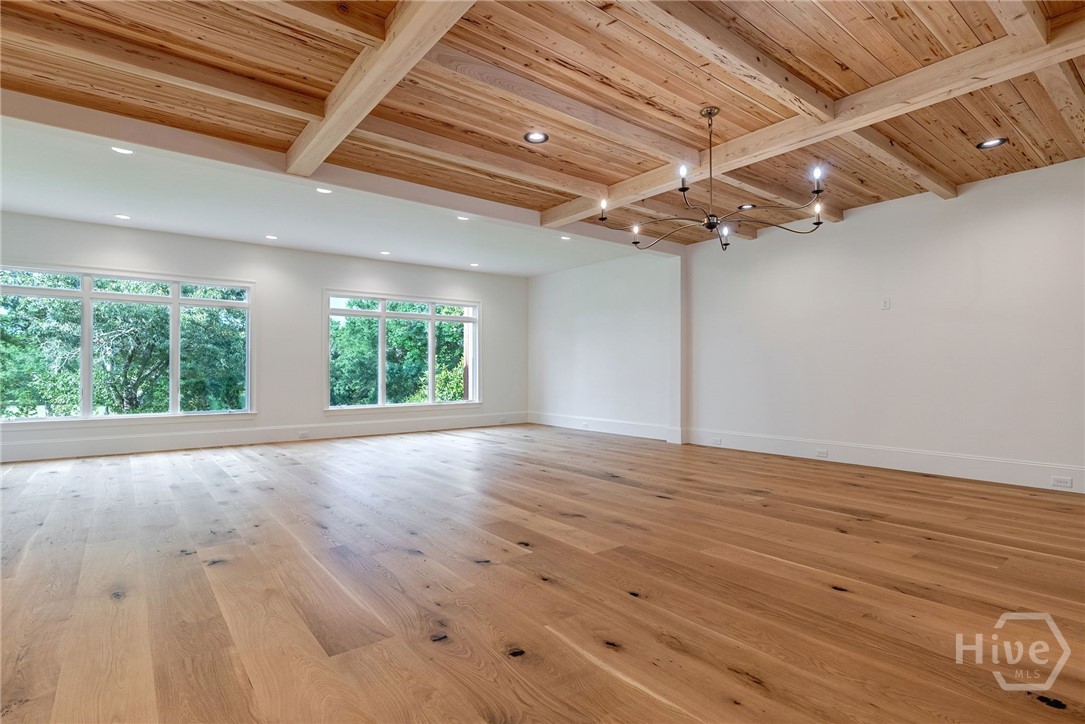 1321 Garrett Road Property Photo 6