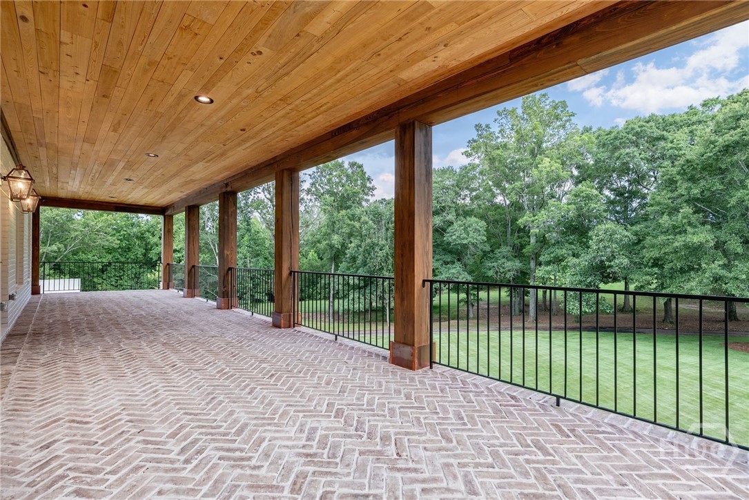 1321 Garrett Road Property Photo 39