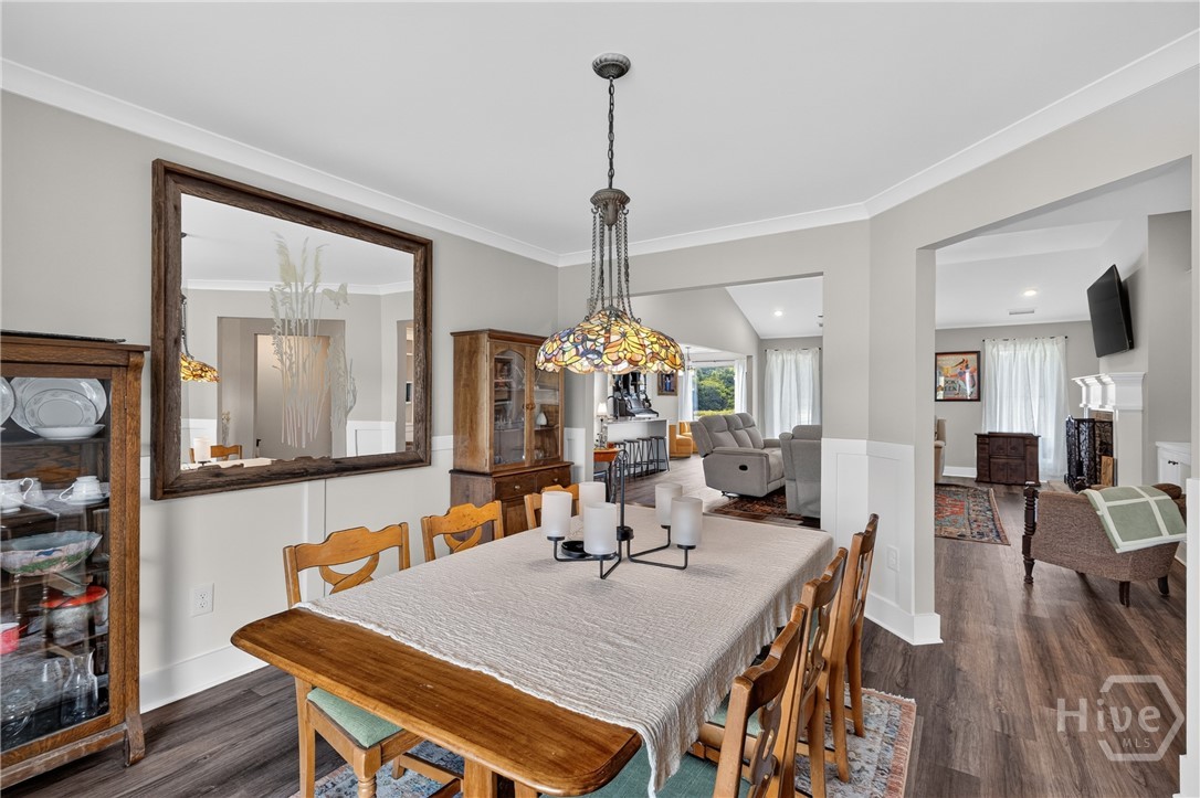 198 Advent Drive Property Photo 7