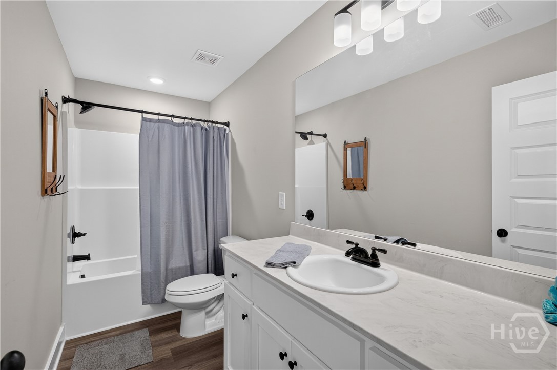 198 Advent Drive Property Photo 27
