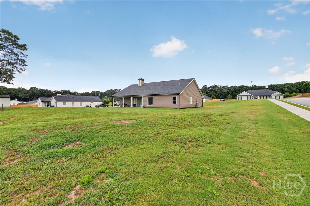 198 Advent Drive Property Photo 39