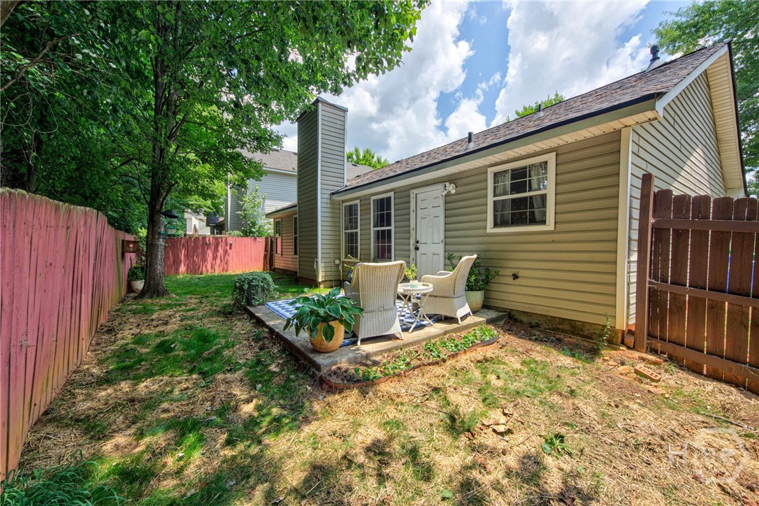 2343 Rambling Way Property Photo 35