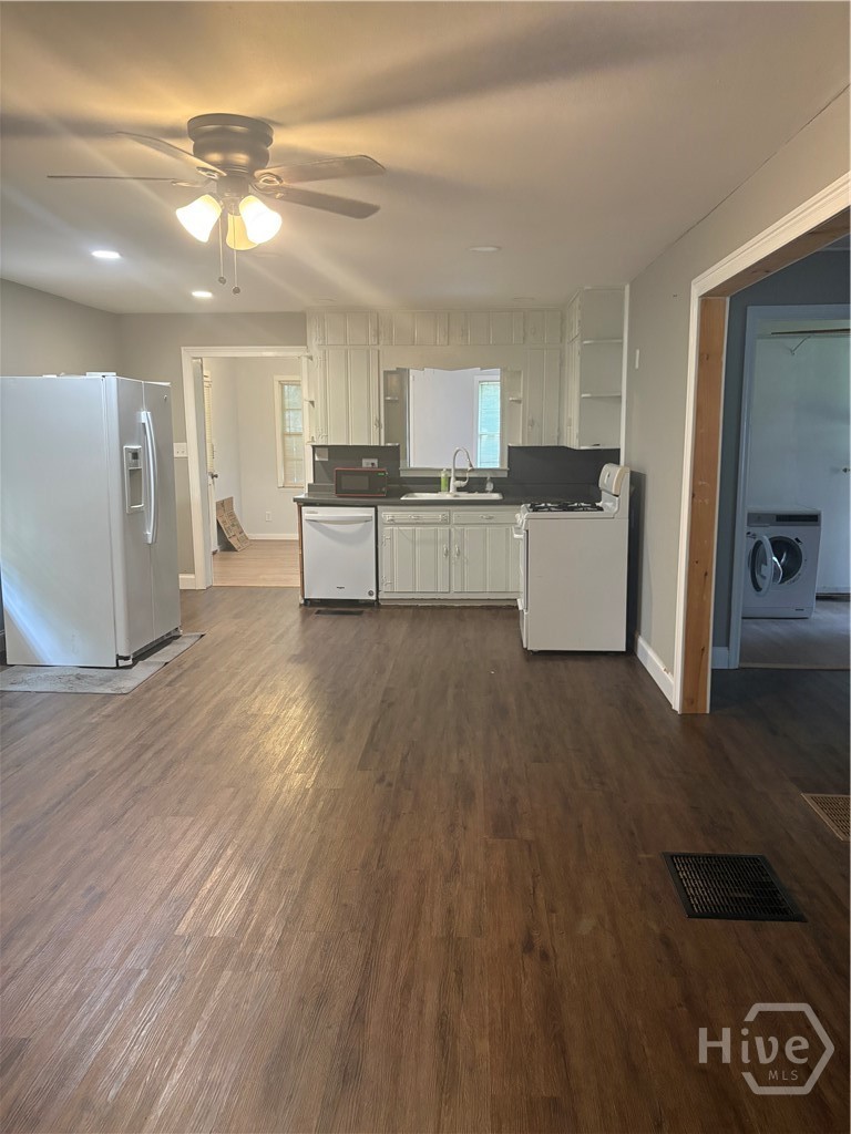 1387 Criswell Road Property Photo 3