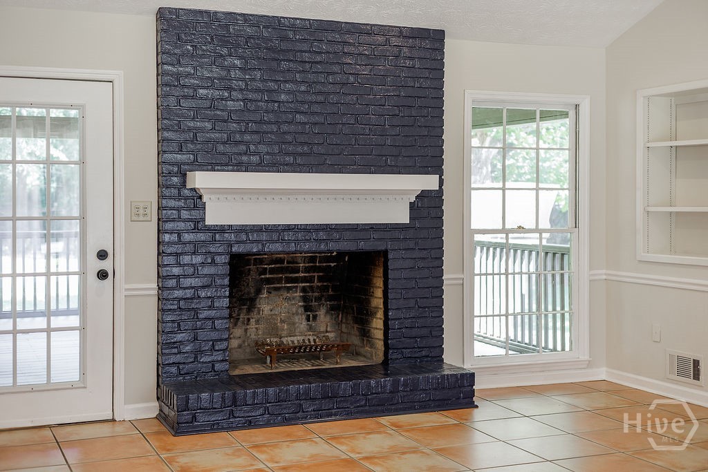 1035 Whit Davis Road Property Photo 12