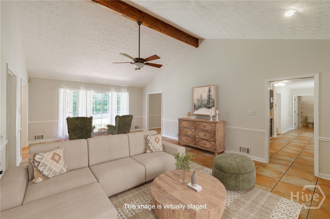 1035 Whit Davis Road Property Photo 14