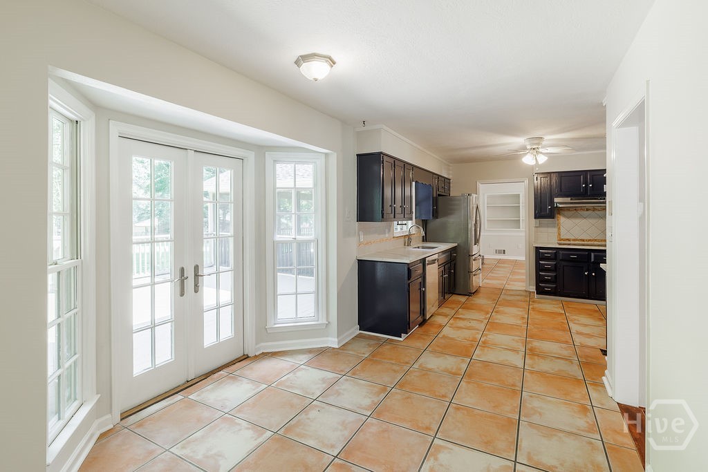 1035 Whit Davis Road Property Photo 24