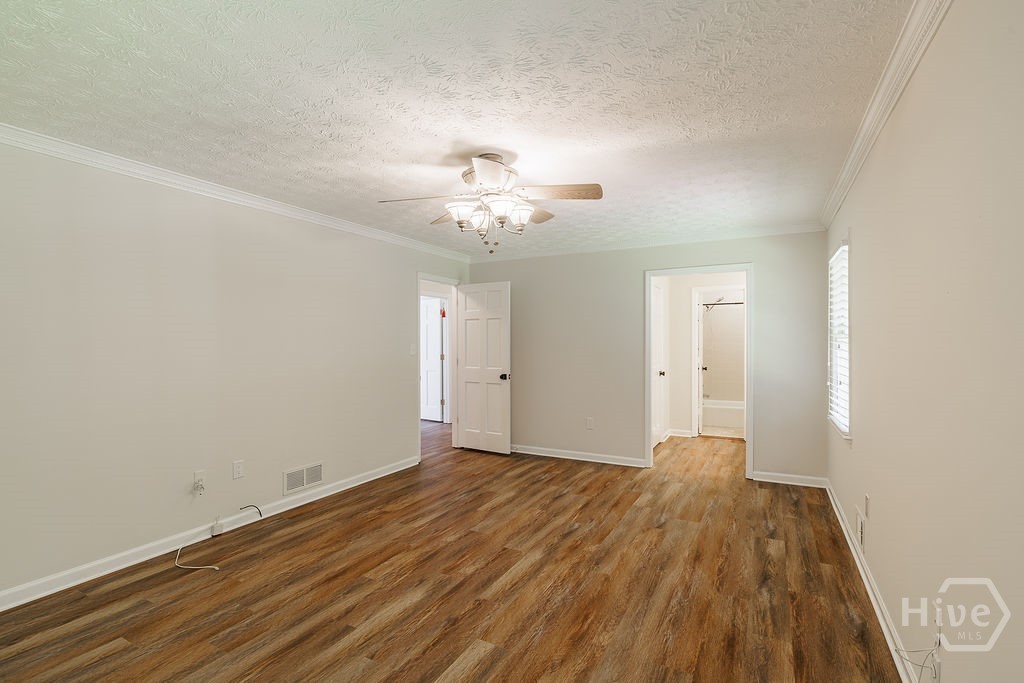 1035 Whit Davis Road Property Photo 37