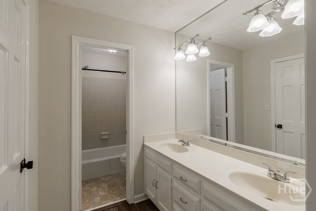 1035 Whit Davis Road Property Photo 38