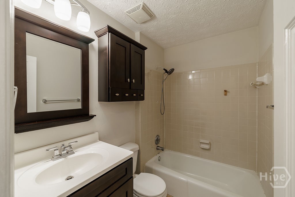 1035 Whit Davis Road Property Photo 41