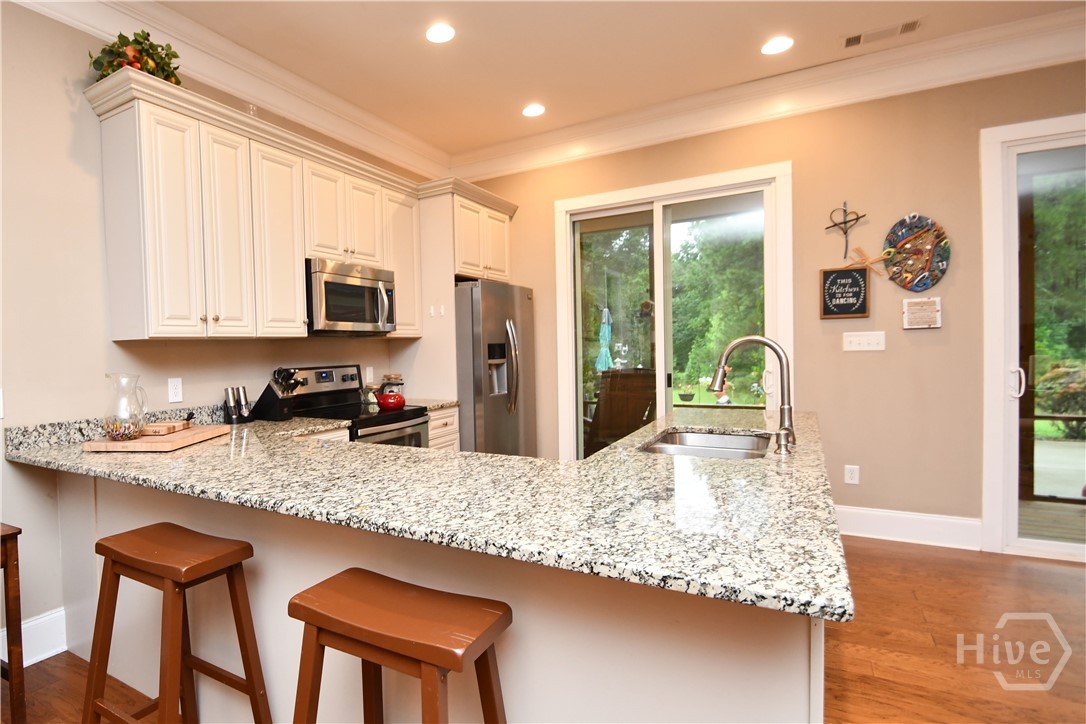 2210 Flat Rock Road Property Photo 15