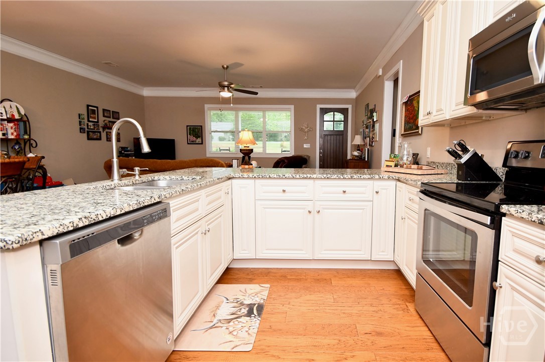 2210 Flat Rock Road Property Photo 17