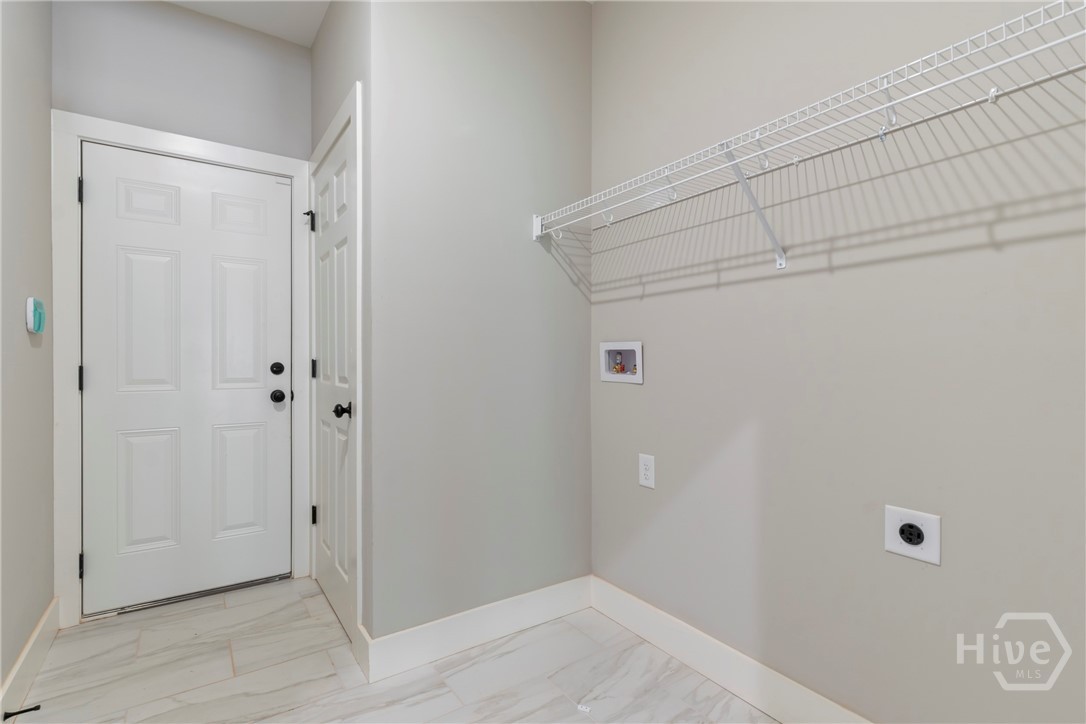 380 Ansley Drive Property Photo 23