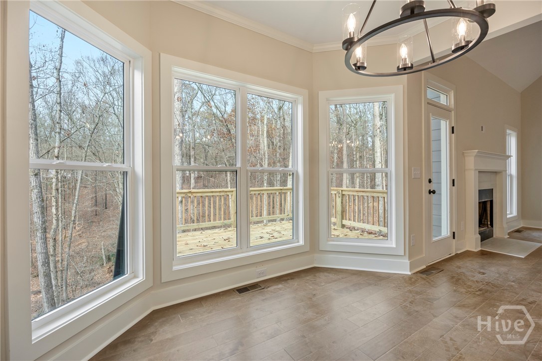 370 Ansley Drive Property Photo 18