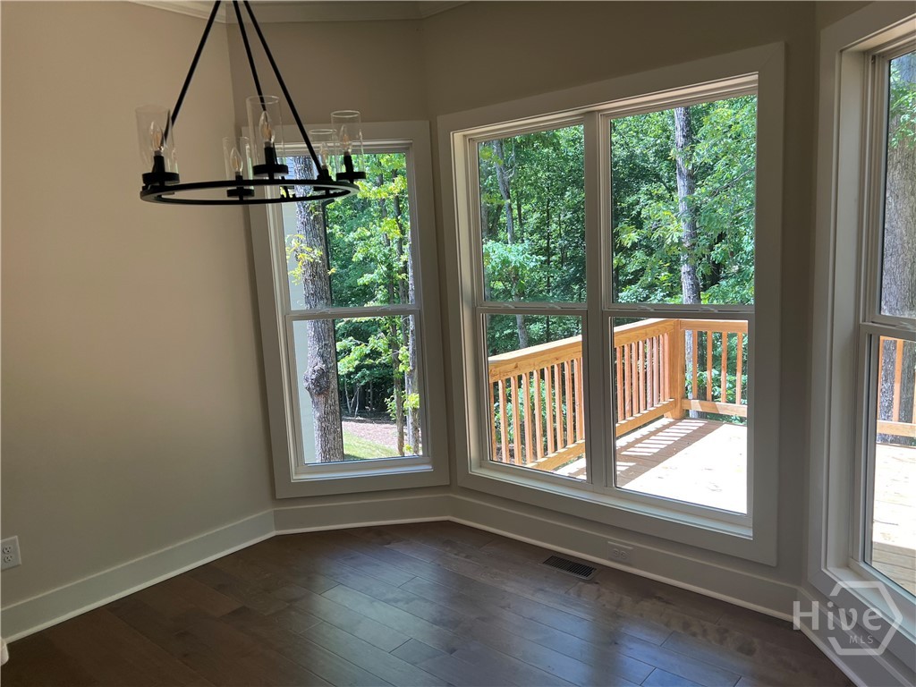 370 Ansley Drive Property Photo 19