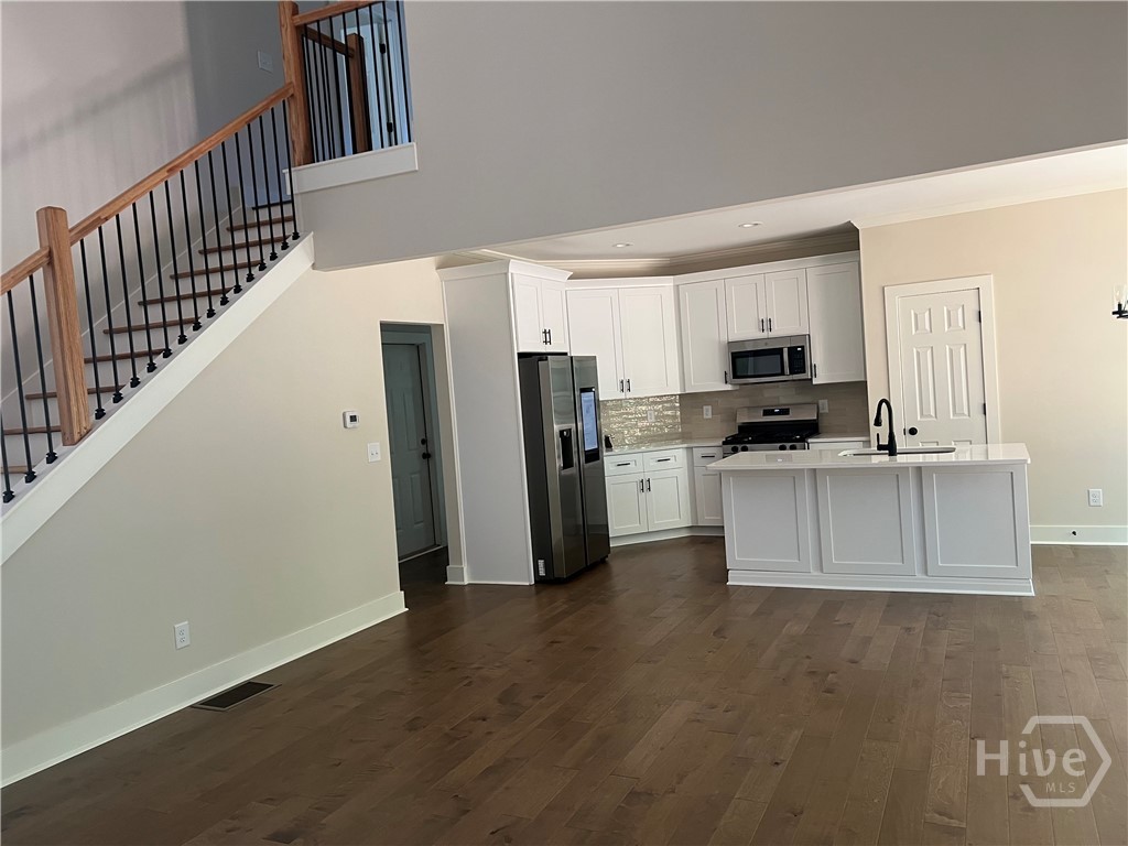 370 Ansley Drive Property Photo 22