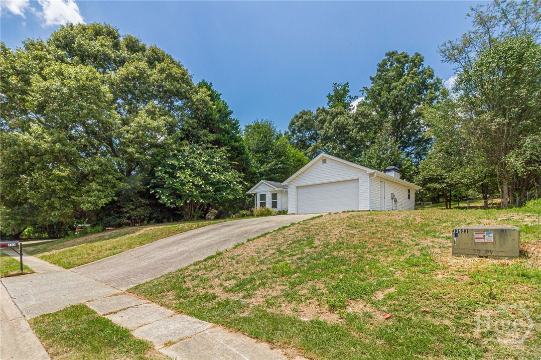 253 Chardonnay Trace Property Photo 4