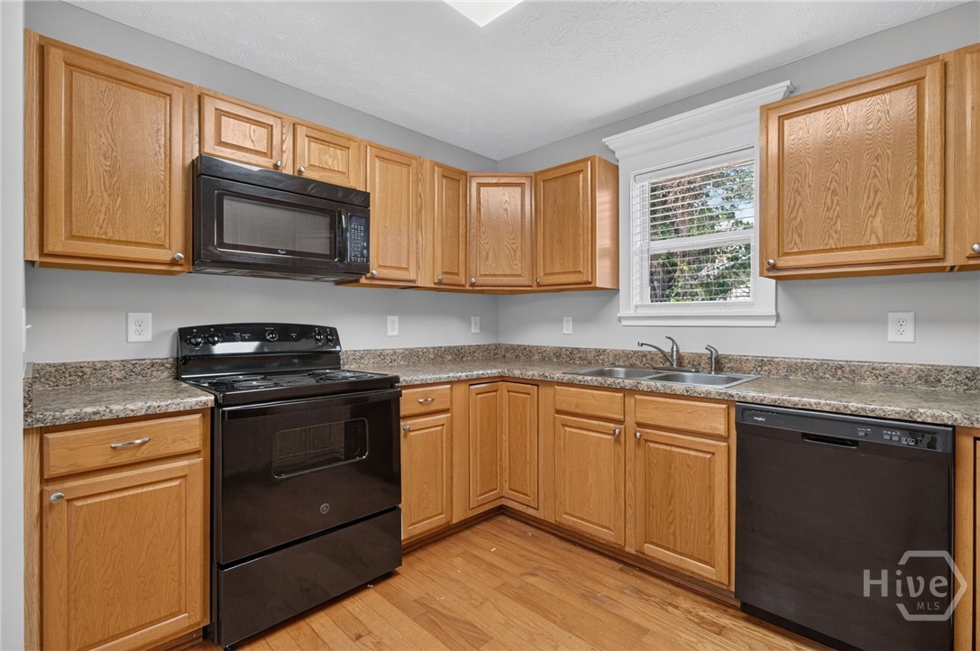 253 Chardonnay Trace Property Photo 16