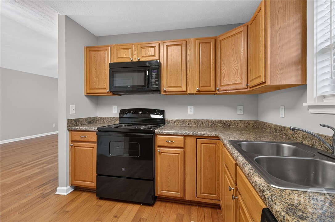 253 Chardonnay Trace Property Photo 17