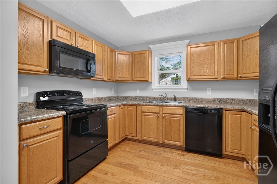 253 Chardonnay Trace Property Photo 18