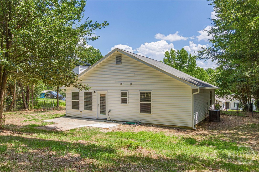 253 Chardonnay Trace Property Photo 33