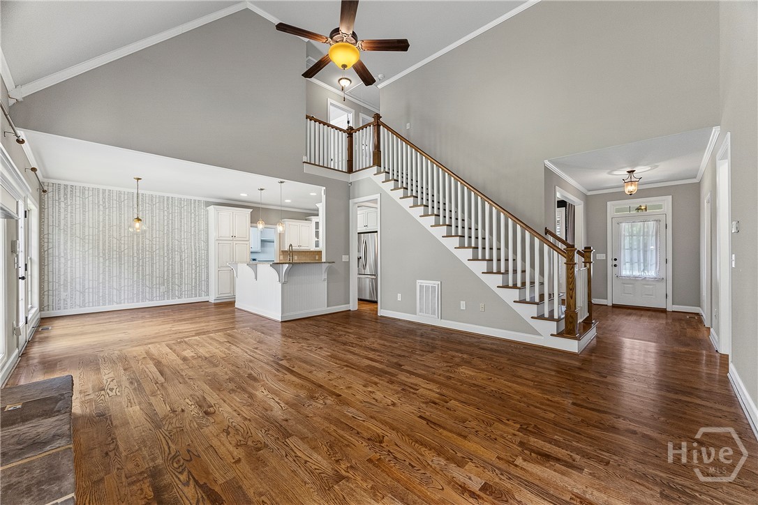 2165 Harperfield Drive Property Photo 7