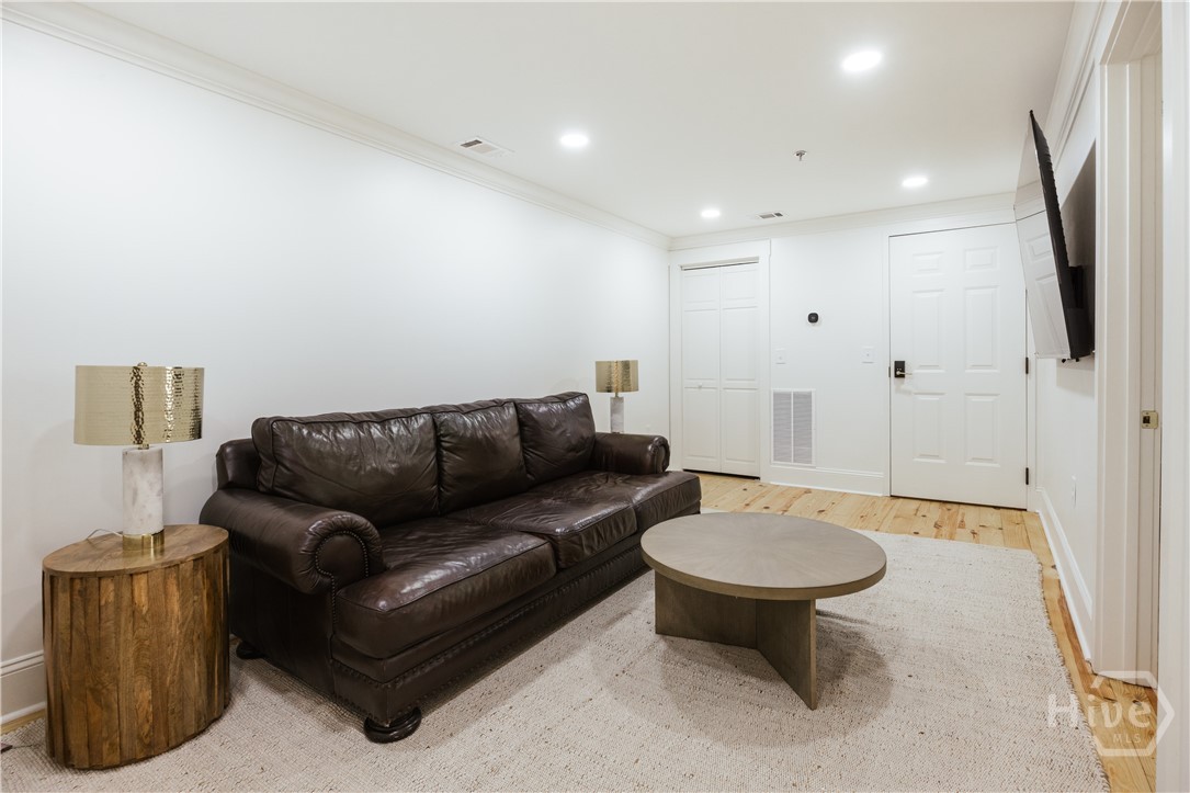 244 E Washington 150 Property Photo 31