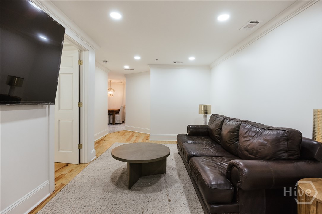 244 E Washington 150 Property Photo 33