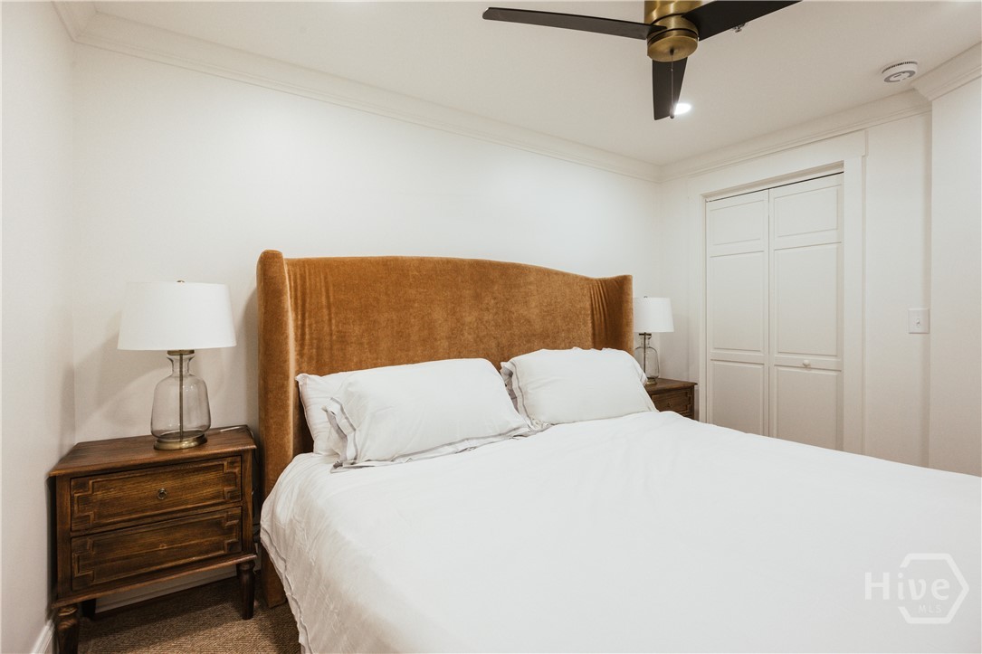 244 E Washington 150 Property Photo 39