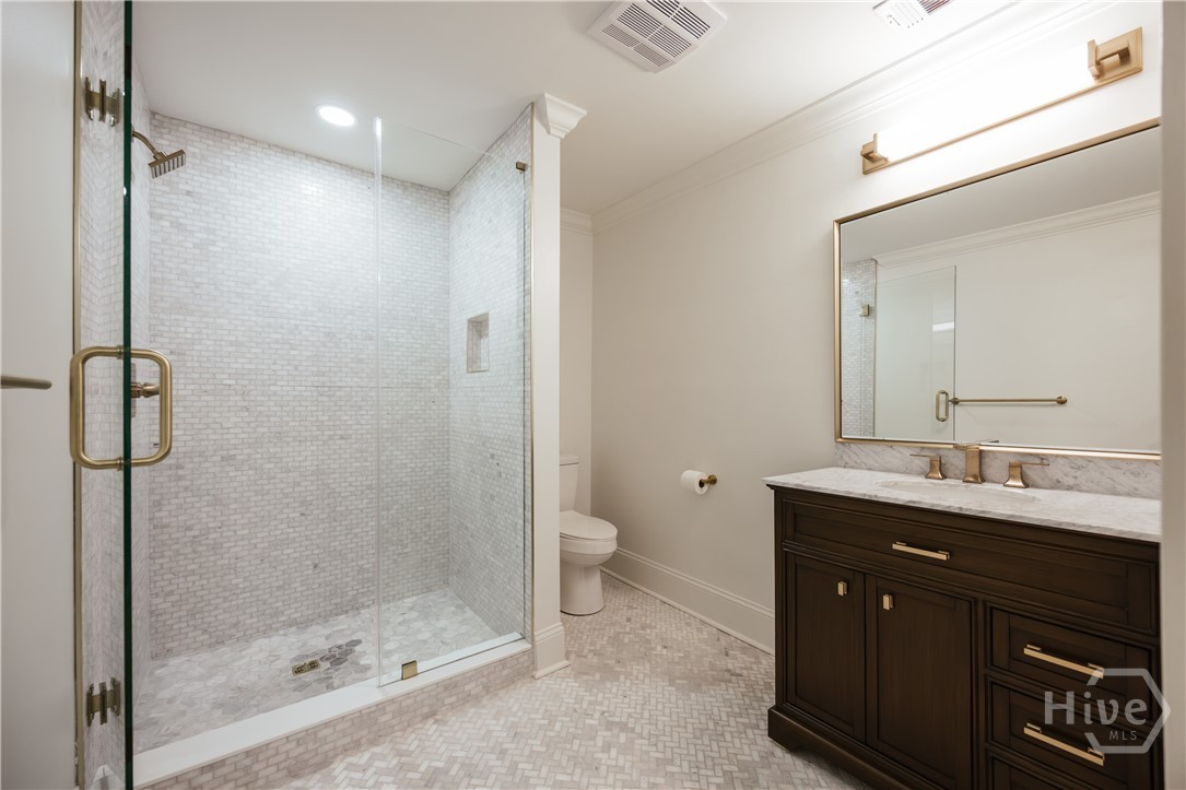 244 E Washington 150 Property Photo 41
