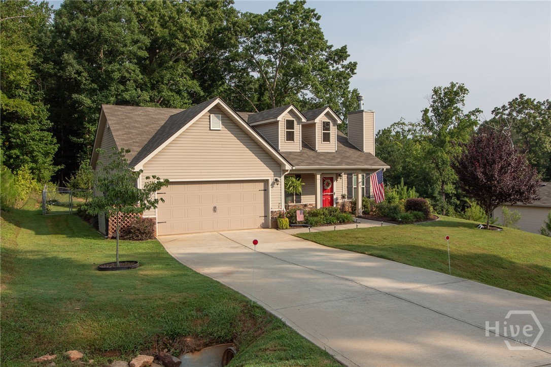 141 Conifer Court Property Photo 2