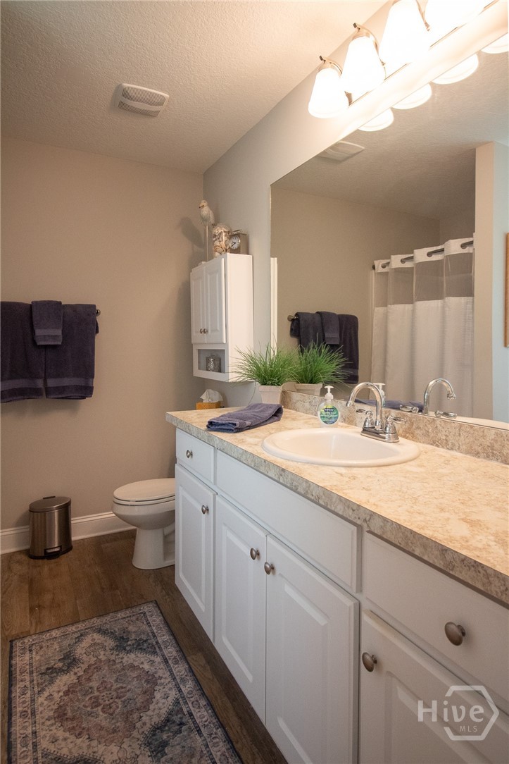 141 Conifer Court Property Photo 28