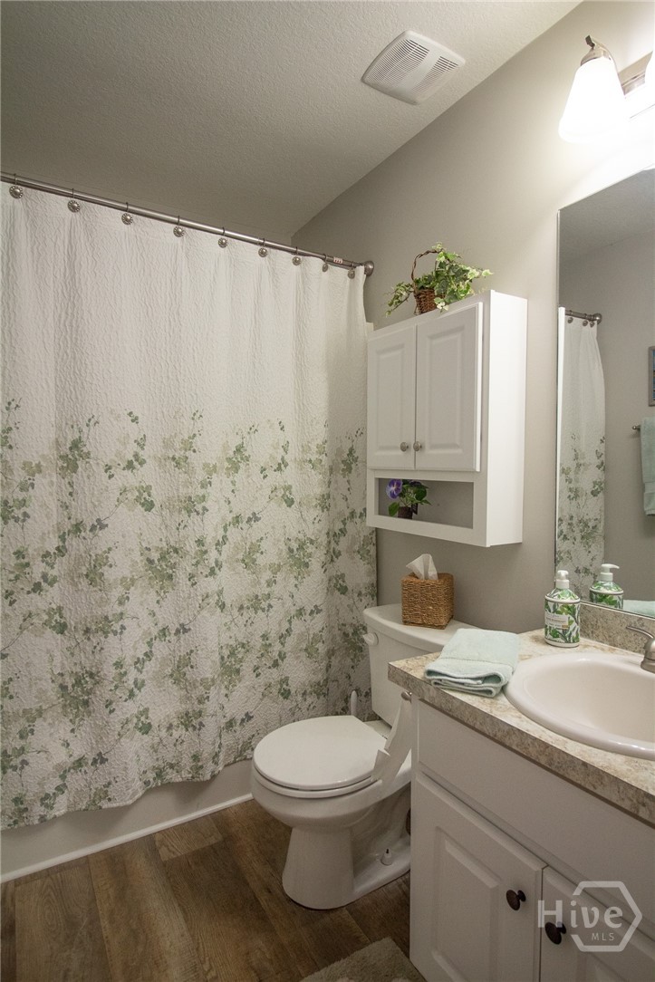 141 Conifer Court Property Photo 35