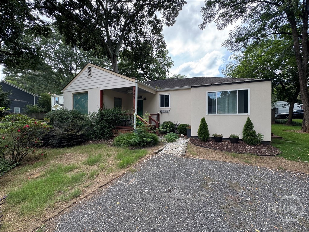 385 Best Drive Property Photo 1