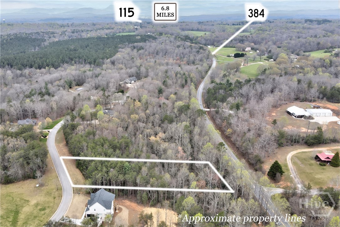 434 Beachwood Drive Property Photo 8