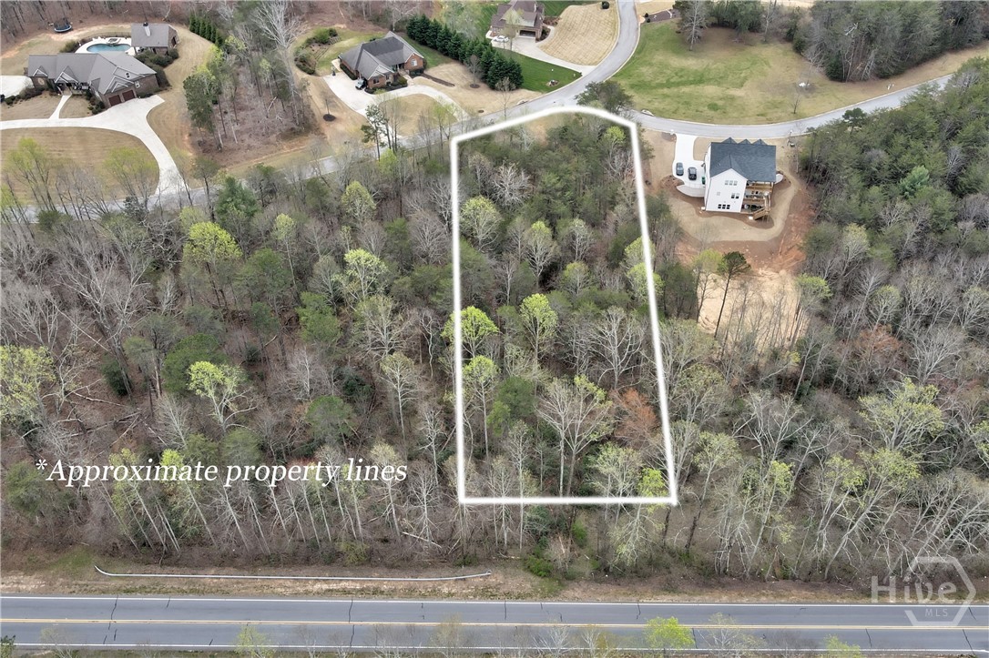 240 Woodmont Drive Property Photo 7